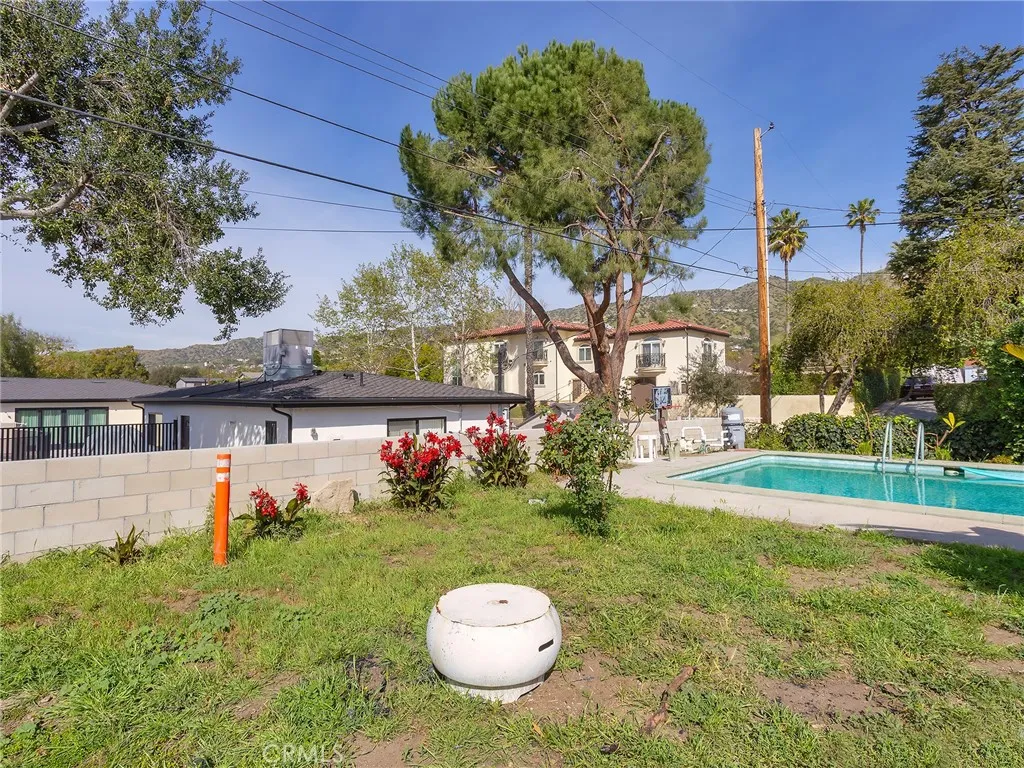 441 Dartmouth Road, Burbank, California 91504 home-pic-36