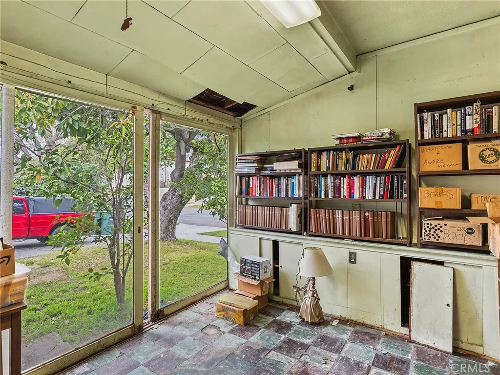 441 Dartmouth Road, Burbank, California 91504 home-pic-25