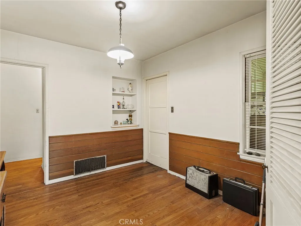441 Dartmouth Road, Burbank, California 91504 home-pic-12