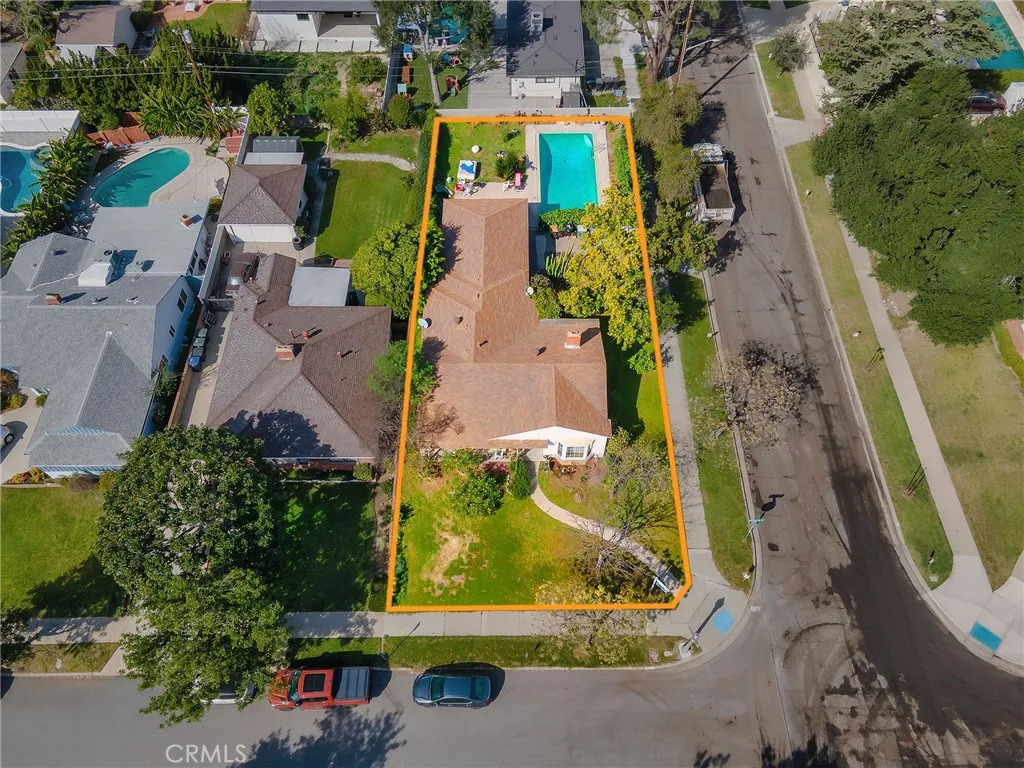 441 Dartmouth Road, Burbank, California 91504 home-pic-37