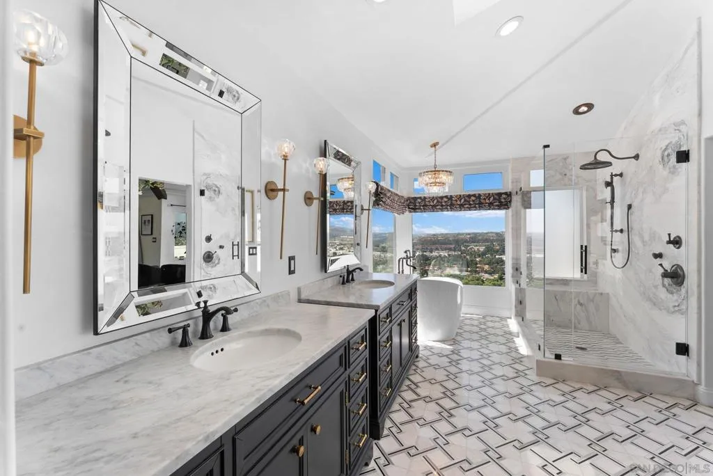 4136 Palisades Road, San Diego, California 92116 home-pic-31