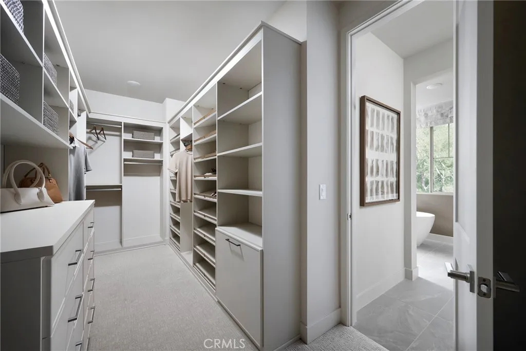 Model Home Photos – Same Floor Plan, Finishes May Vary.