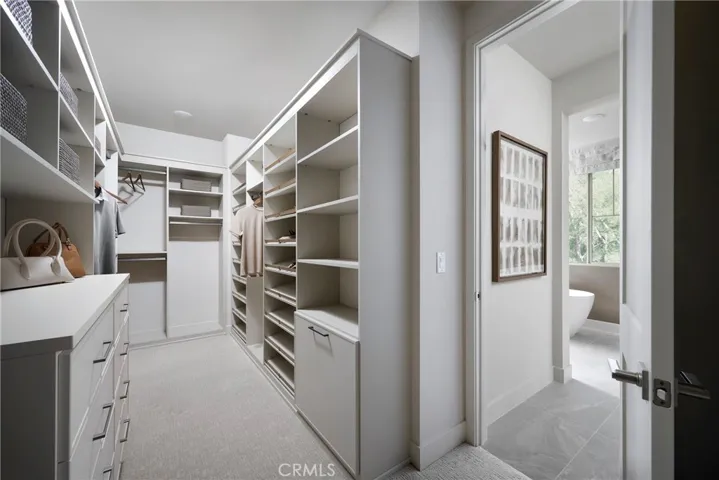 Model Home Photos – Same Floor Plan, Finishes May Vary.