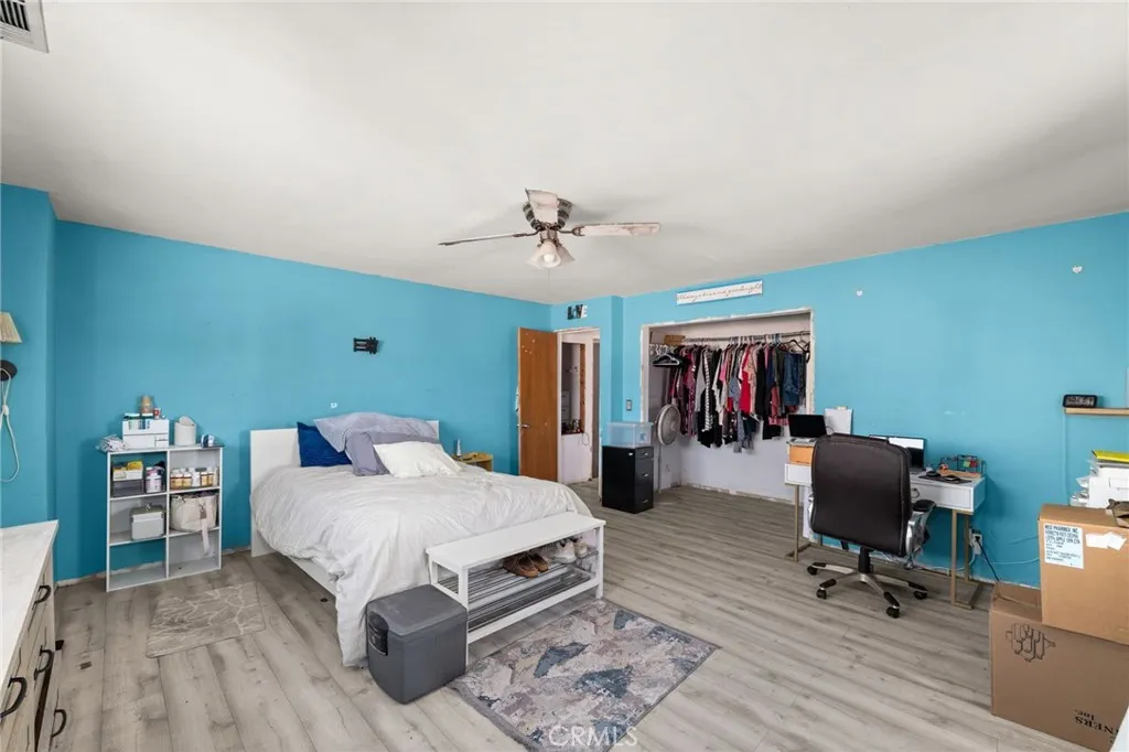 1077 N La Cadena, Colton, California 92324 home-pic-23