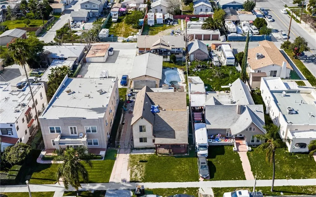 1077 N La Cadena, Colton, California 92324 home-pic-48