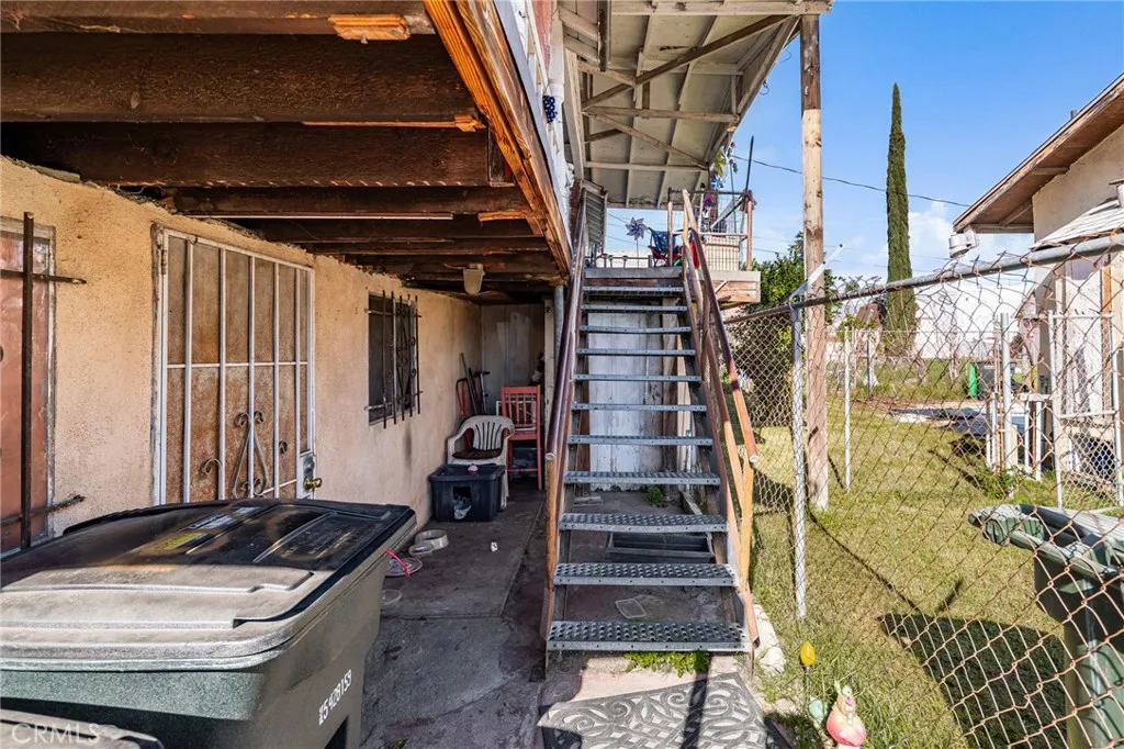1077 N La Cadena, Colton, California 92324 home-pic-42