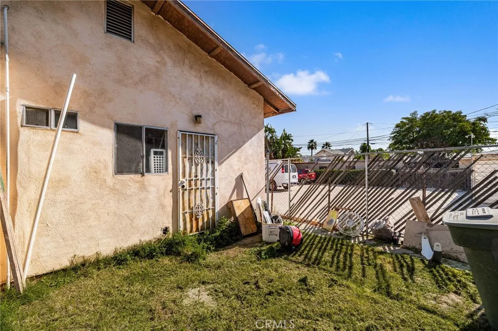 1077 N La Cadena, Colton, California 92324 home-pic-39