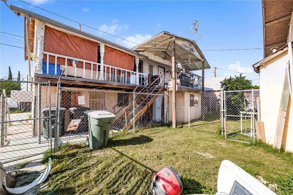 1077 N La Cadena, Colton, California 92324 home-pic-40