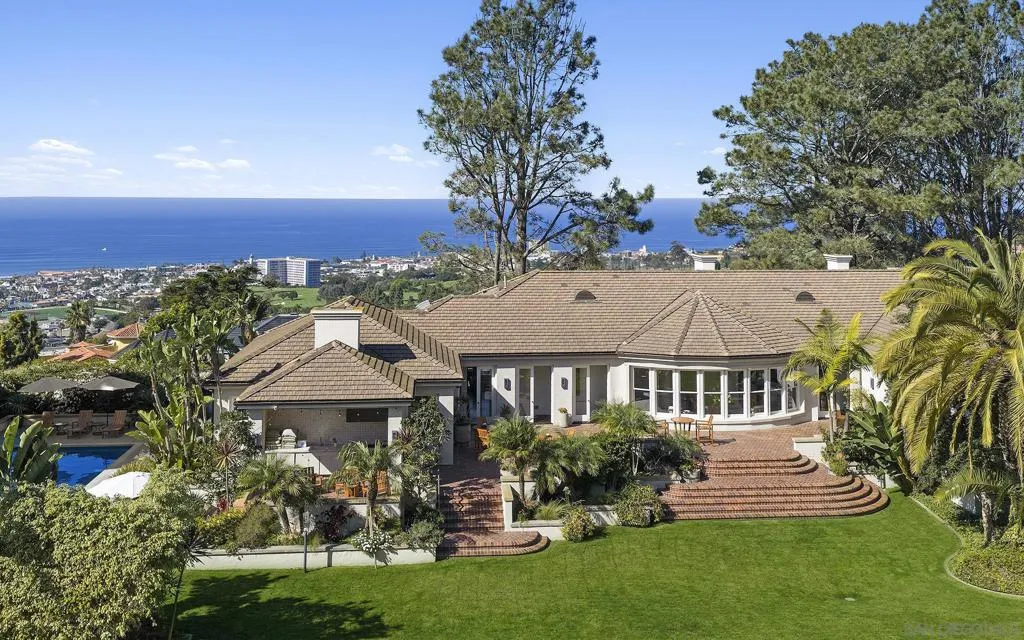 1515 El Camino Del Teatro, La Jolla, California 92037 home-pic-25