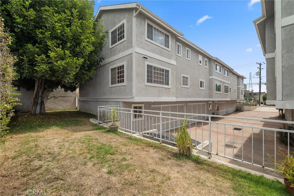 2609 Vanderbilt Lane 4, Redondo Beach, California 90278 home-pic-27