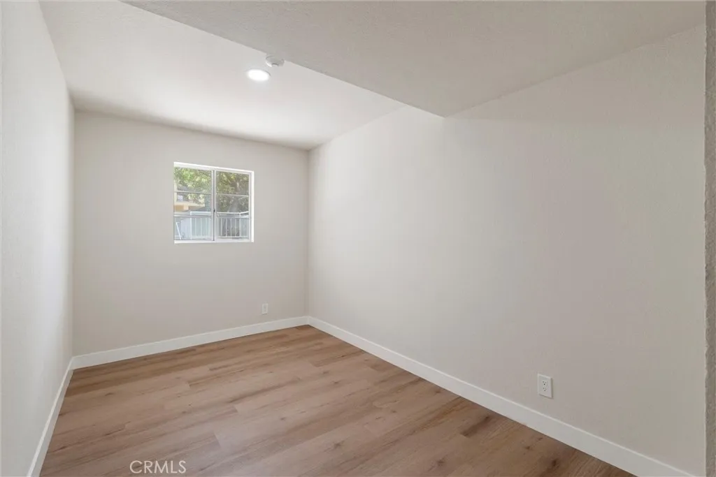 2609 Vanderbilt Lane 4, Redondo Beach, California 90278 home-pic-25