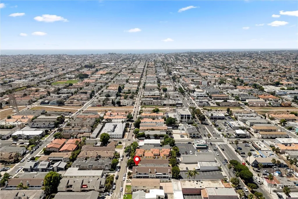 2609 Vanderbilt Lane 4, Redondo Beach, California 90278 home-pic-31