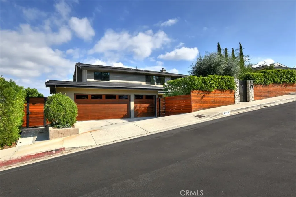 6100 Maury Avenue, Woodland Hills, California 91367 home-pic-2