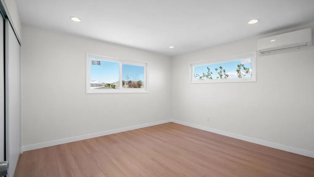 7478 Bonita Trail, Yucca Valley, California 92284 home-pic-24