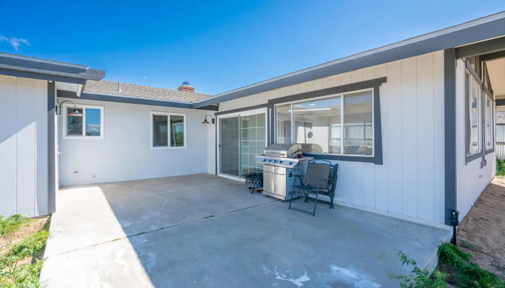 7478 Bonita Trail, Yucca Valley, California 92284 home-pic-39