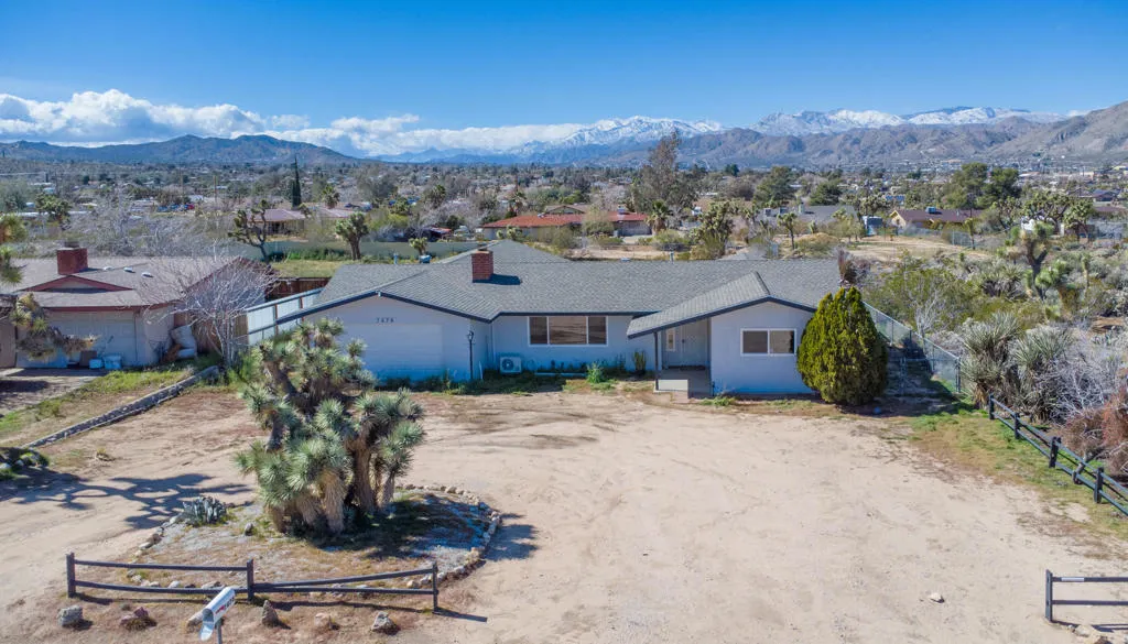 7478 Bonita Trail, Yucca Valley, California 92284 home-pic-44