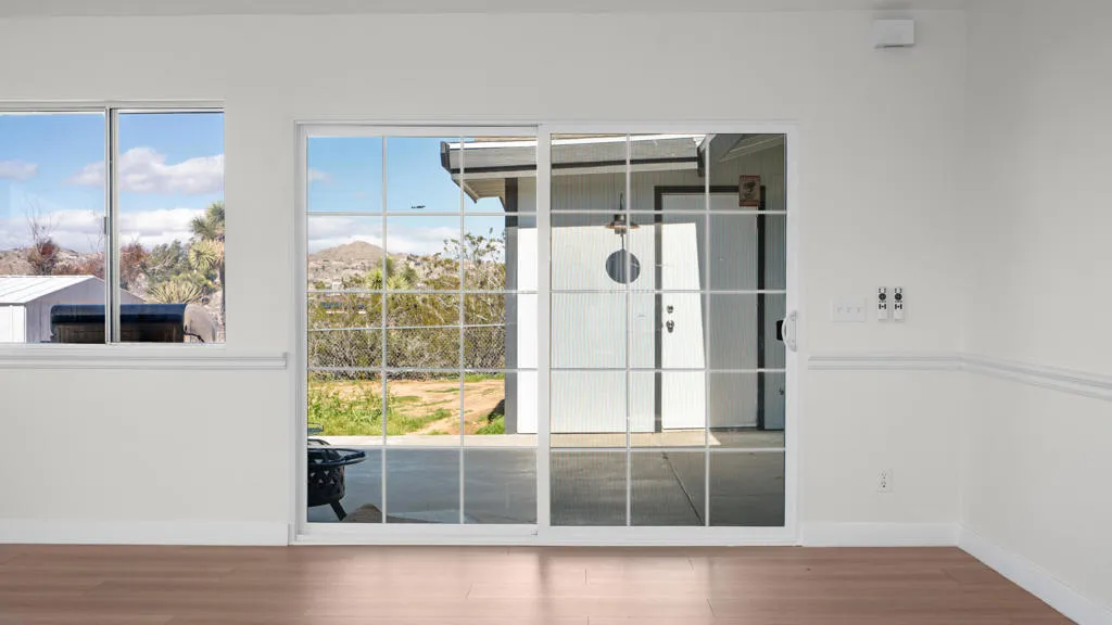 7478 Bonita Trail, Yucca Valley, California 92284 home-pic-14