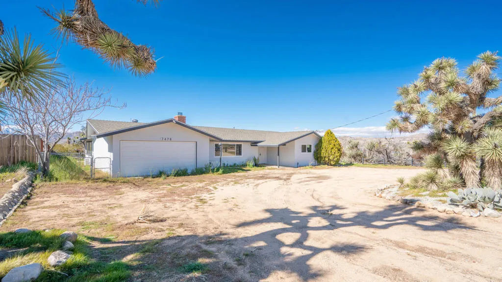 7478 Bonita Trail, Yucca Valley, California 92284 home-pic-1