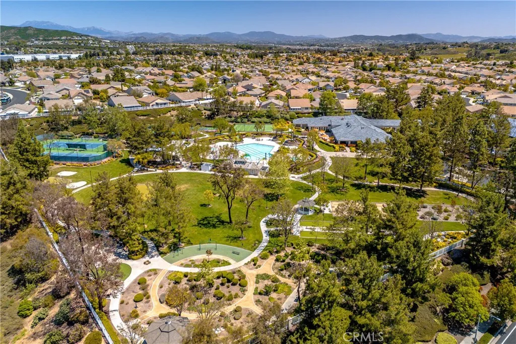 39531 Sierra Madre, Murrieta, California 92563 home-pic-38