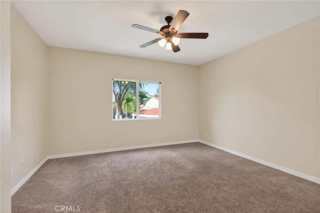 22270 Pinto Drive, Menifee, California 92587 home-pic-35