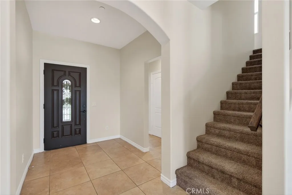 22270 Pinto Drive, Menifee, California 92587 home-pic-24