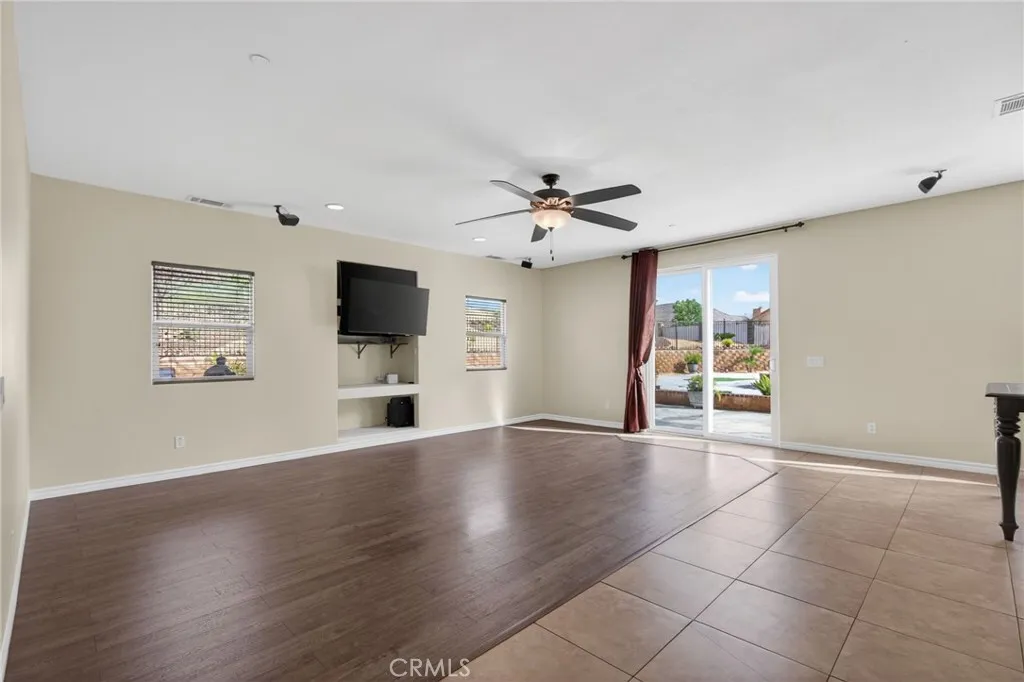 22270 Pinto Drive, Menifee, California 92587 home-pic-22