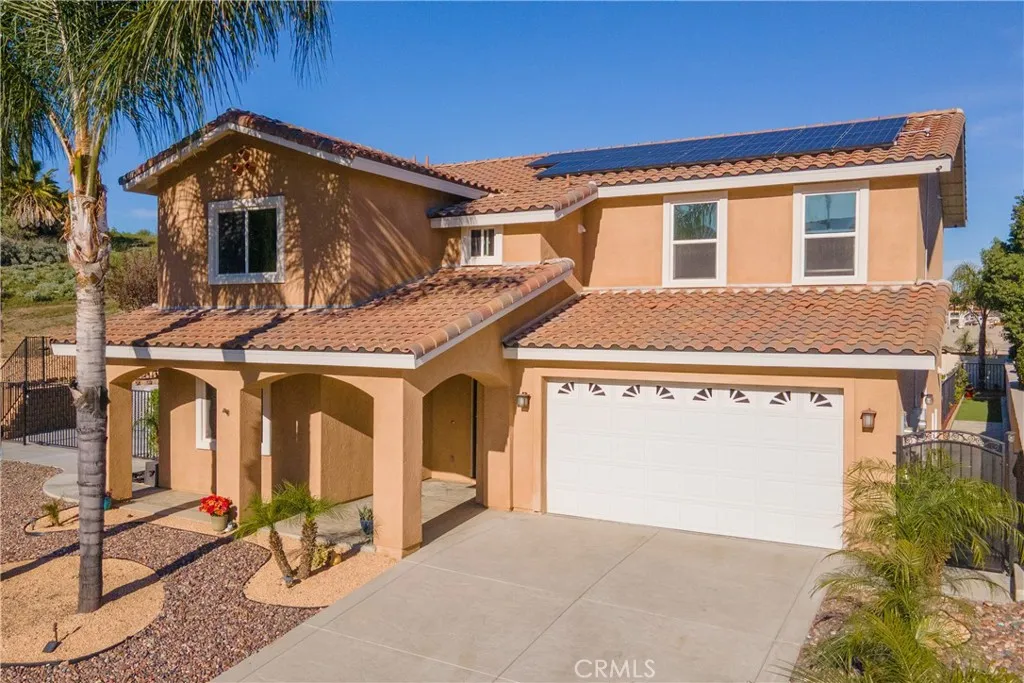 22270 Pinto Drive, Menifee, California 92587 home-pic-6