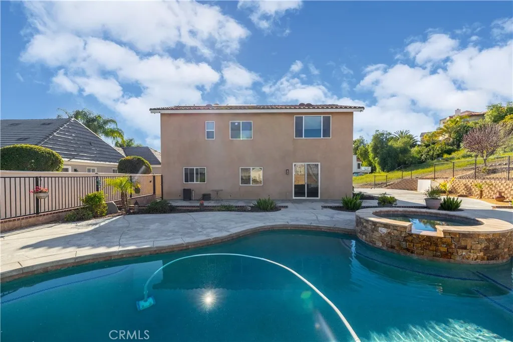 22270 Pinto Drive, Menifee, California 92587 home-pic-44
