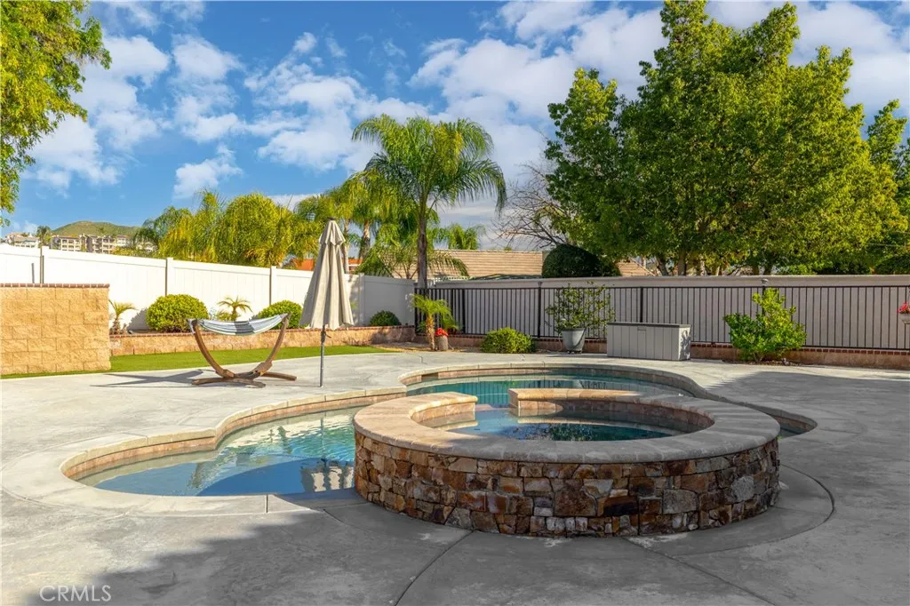 22270 Pinto Drive, Menifee, California 92587 home-pic-42