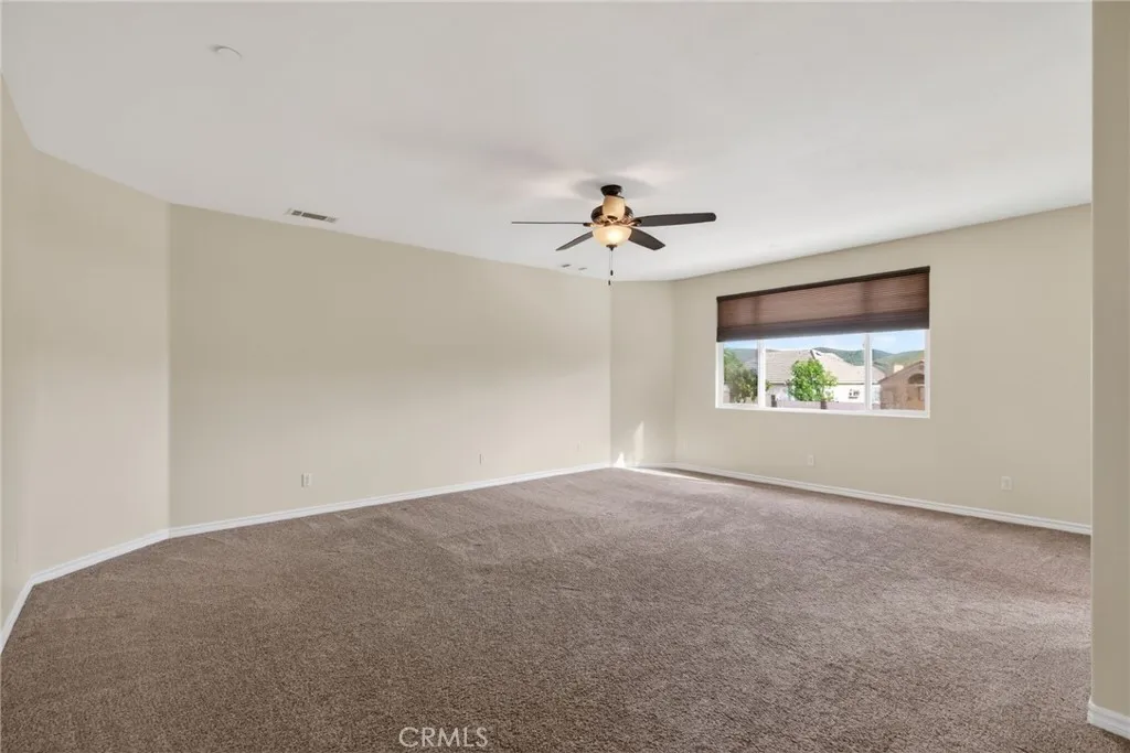 22270 Pinto Drive, Menifee, California 92587 home-pic-28