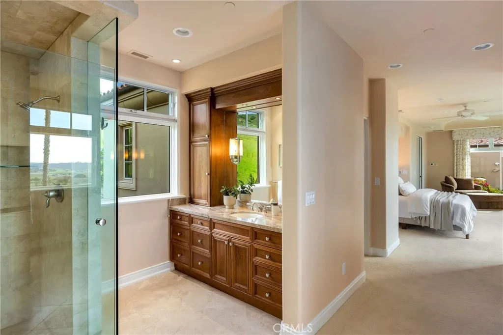 6935 Canada Vista, San Luis Obispo, California 93401 home-pic-46