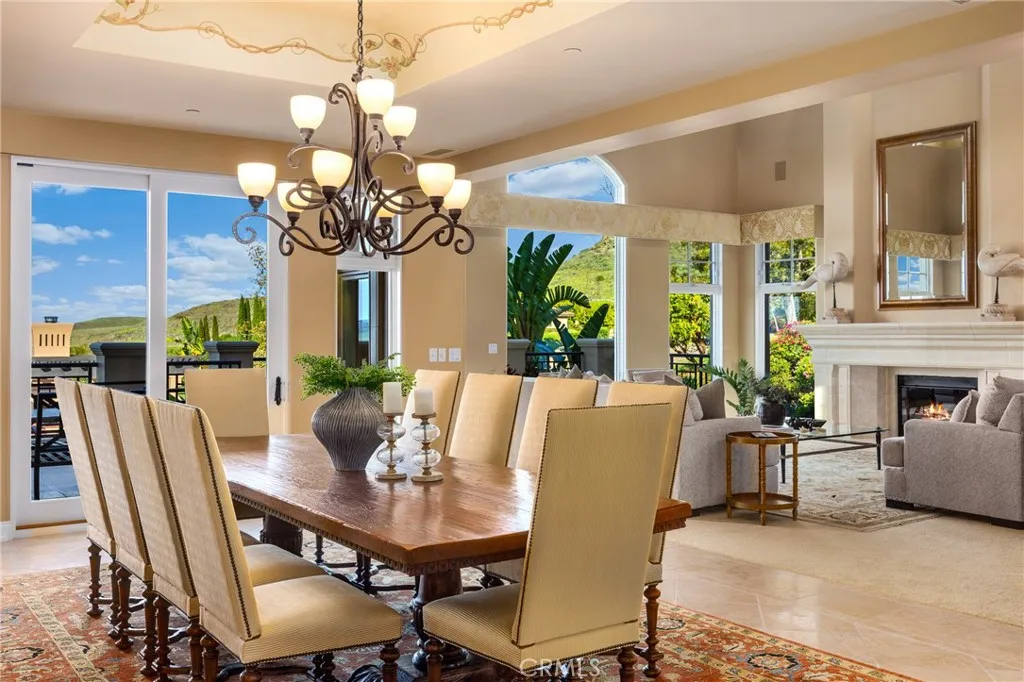 6935 Canada Vista, San Luis Obispo, California 93401 home-pic-11