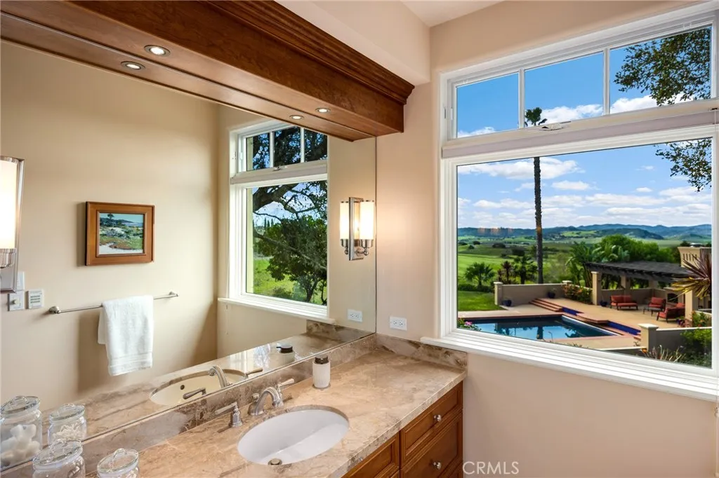 6935 Canada Vista, San Luis Obispo, California 93401 home-pic-44