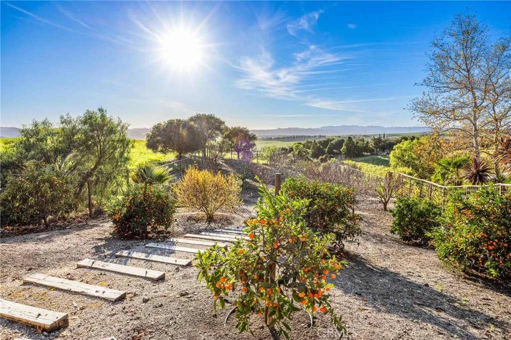 6935 Canada Vista, San Luis Obispo, California 93401 home-pic-67