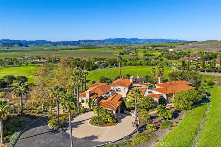 6935 Canada Vista, San Luis Obispo, California 93401