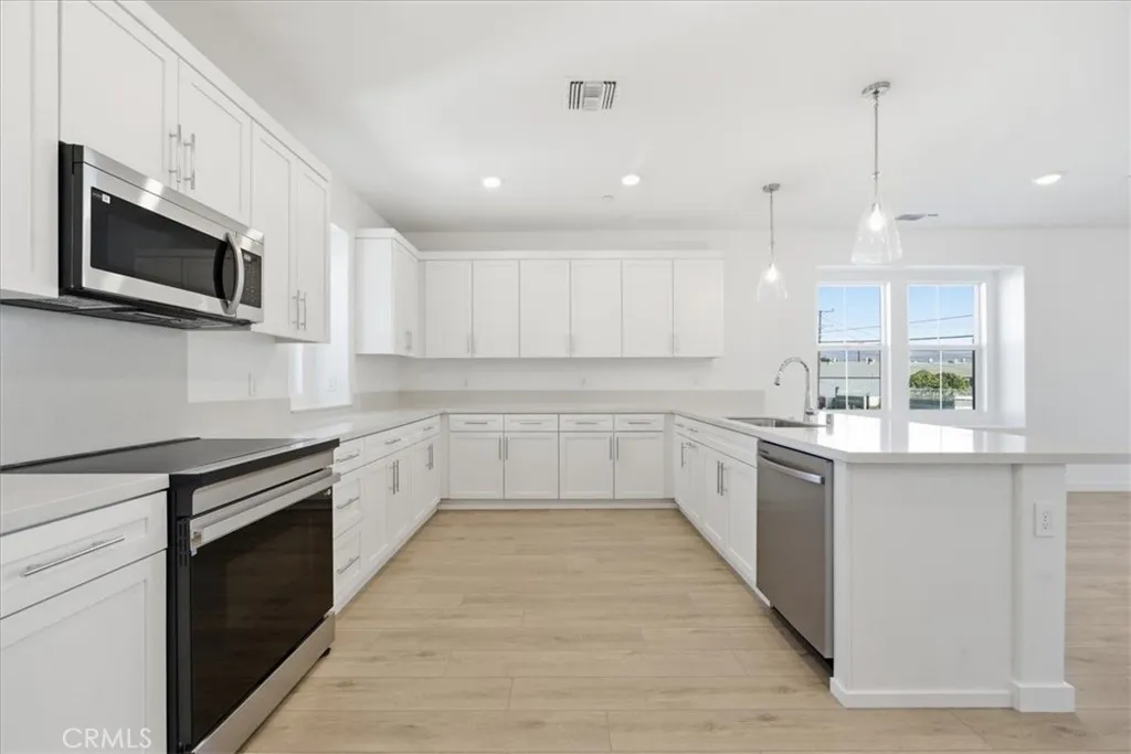 2528 Iconic Street, South El Monte, California 91733 home-pic-10