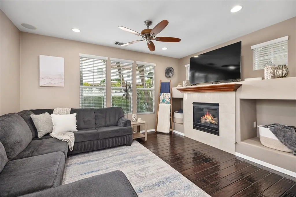 11 Oatfield Farm, Ladera Ranch, California 92694 home-pic-8