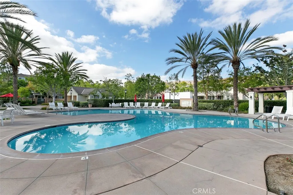 11 Oatfield Farm, Ladera Ranch, California 92694 home-pic-35