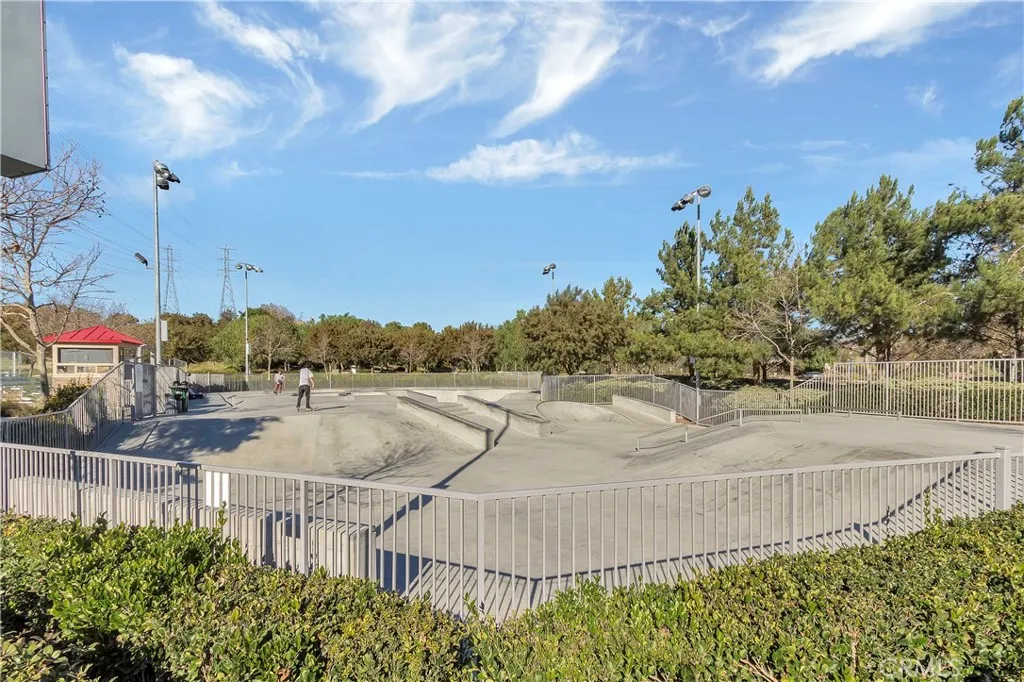 11 Oatfield Farm, Ladera Ranch, California 92694 home-pic-41