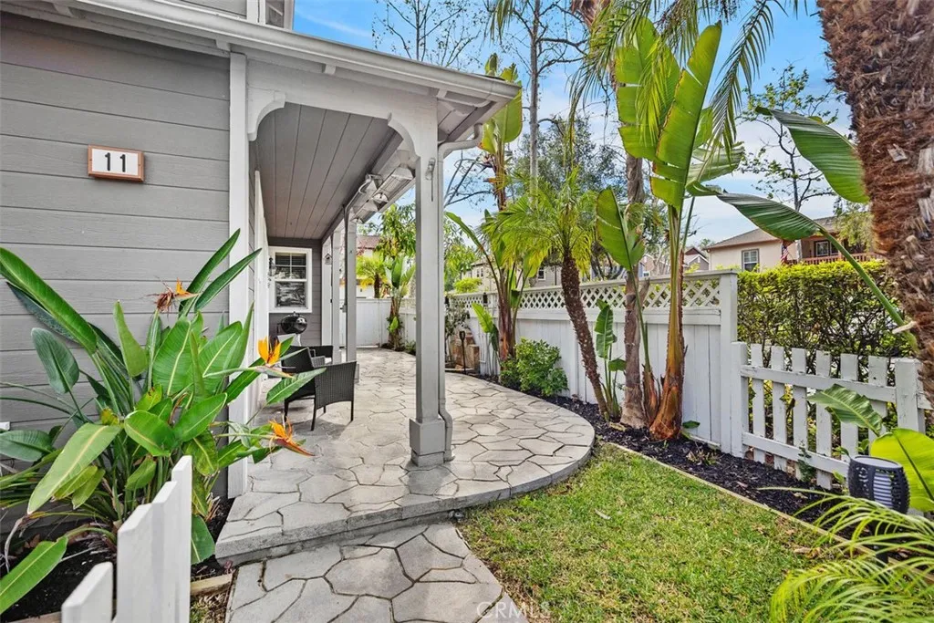 11 Oatfield Farm, Ladera Ranch, California 92694 home-pic-2