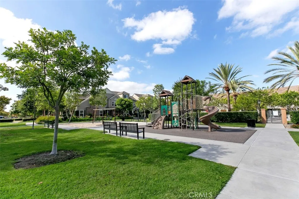 11 Oatfield Farm, Ladera Ranch, California 92694 home-pic-37