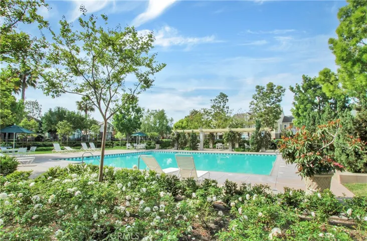 11 Oatfield Farm, Ladera Ranch, California 92694