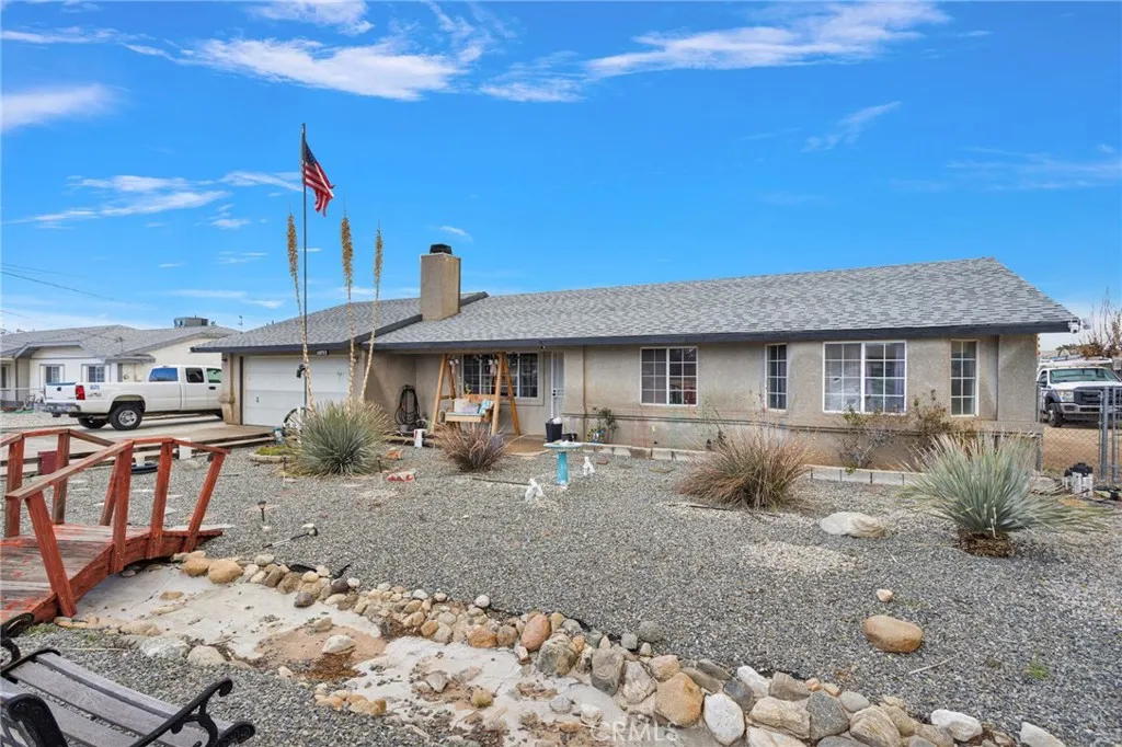 10753 Locust, Hesperia, California 92345 home-pic-1