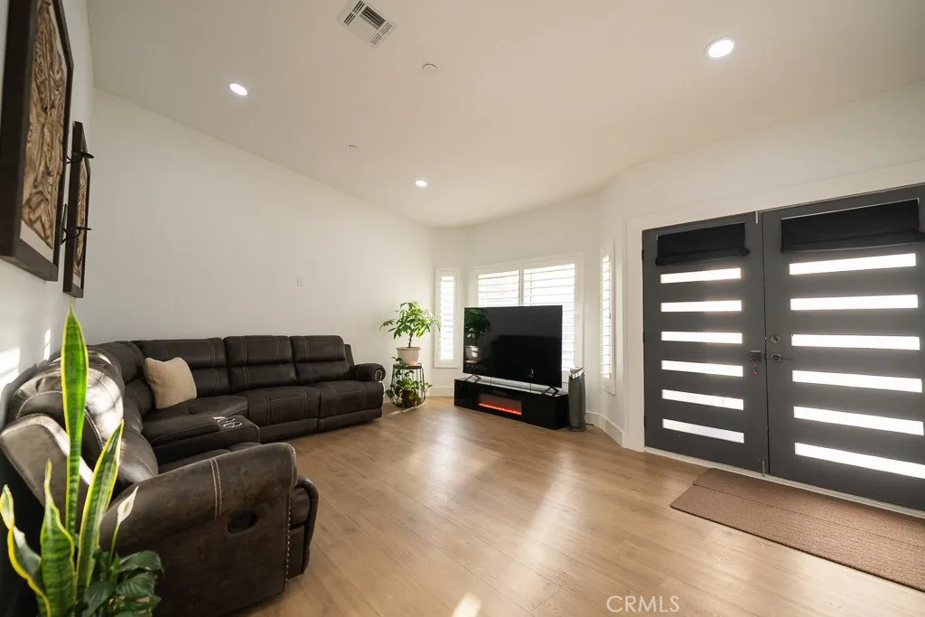47922 85th St W, Lancaster, California 93536 home-pic-6