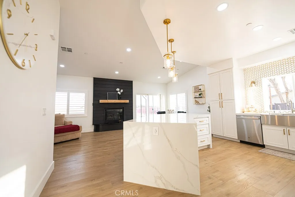 47922 85th St W, Lancaster, California 93536 home-pic-12