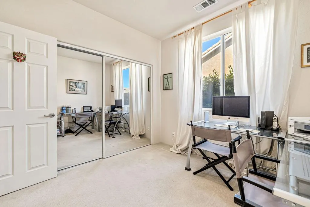 47496 Manteca Court, Indio, California 92201 home-pic-24