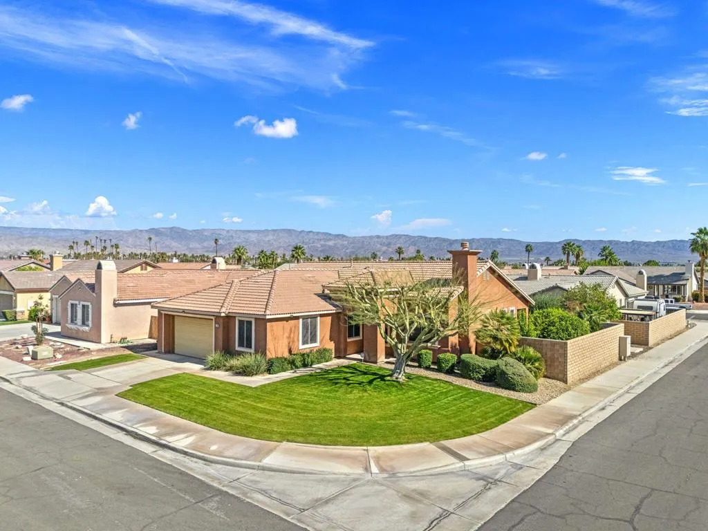 47496 Manteca Court, Indio, California 92201 home-pic-29