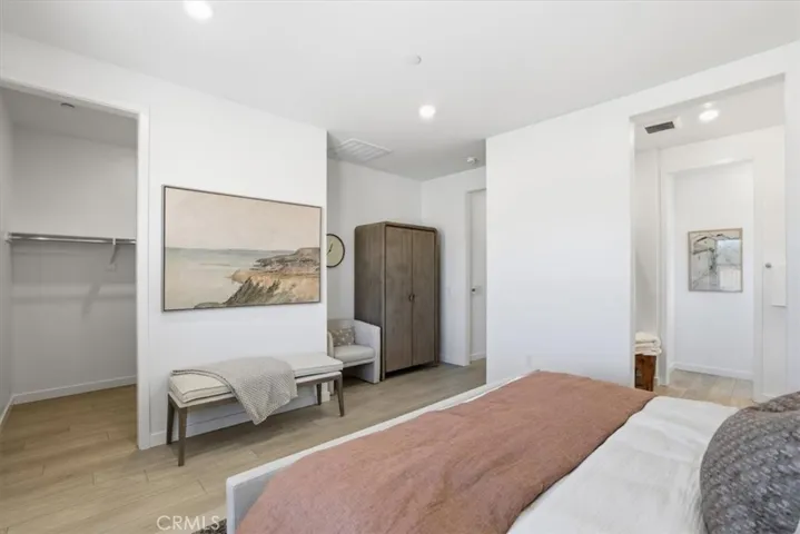 PHOTOS ARE OF MODEL MATCH - INTERIOR/EXTERIOR FINISHES MAY VARY