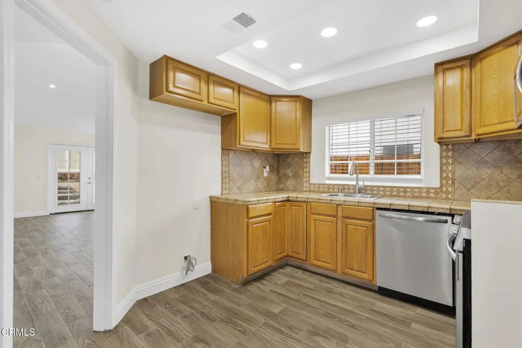 2622 Silverado Creek, Ontario, California 91761 home-pic-13