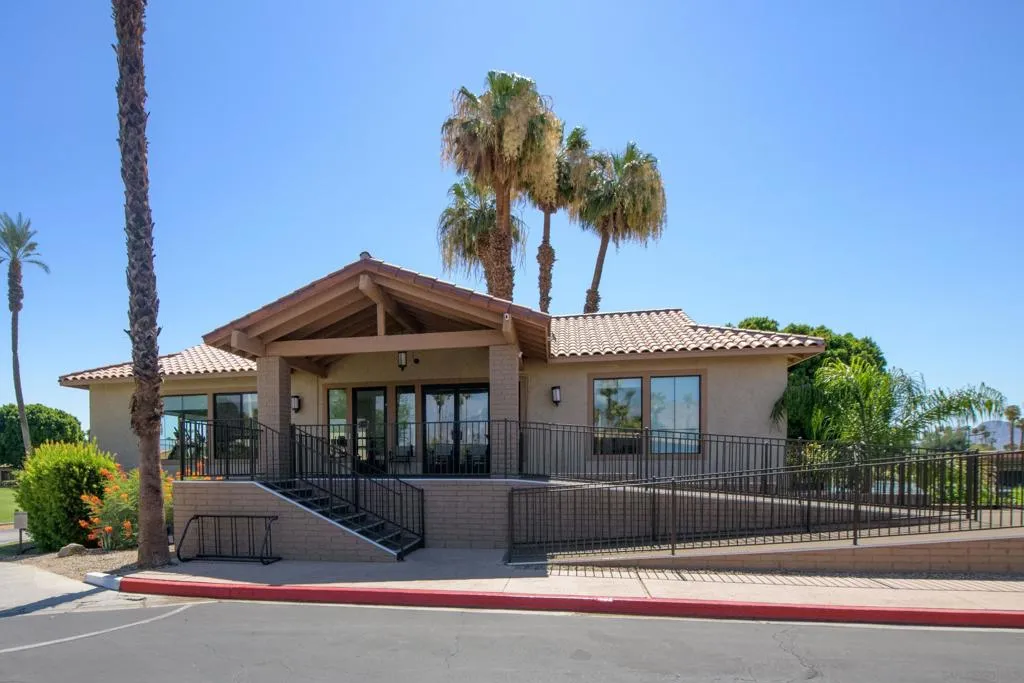 19 Granada Dr, Rancho Mirage, California 92270 home-pic-36